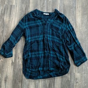 Fun2Fun - Mackenzie Split Neck Henley Top